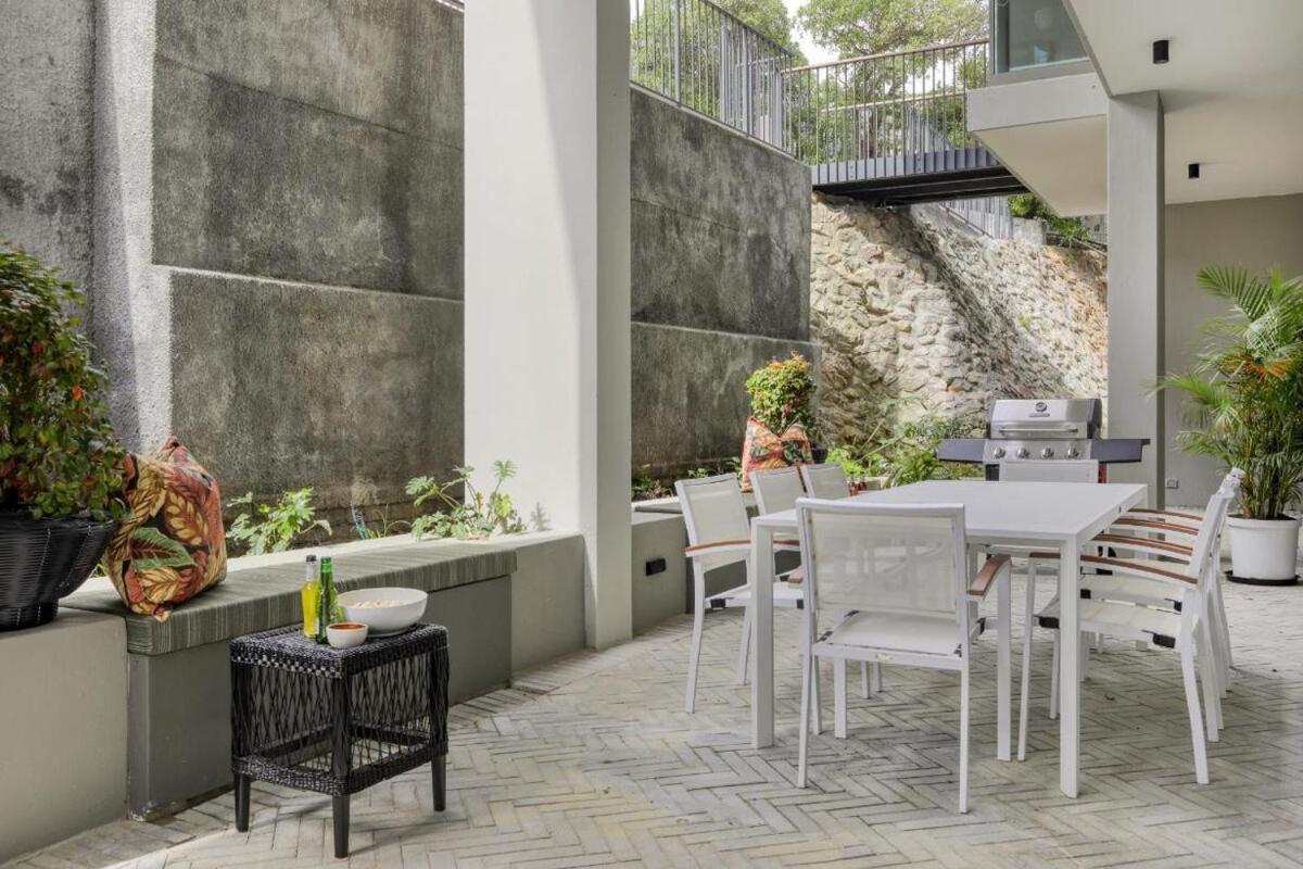 Apartment Vista Maris - Luxury In Camps Bay With Private Pool