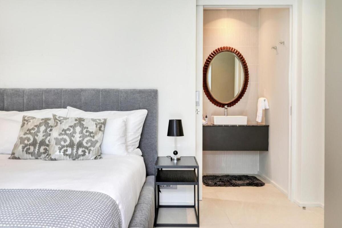 Vista Maris - Luxury In Camps Bay With Private Pool *