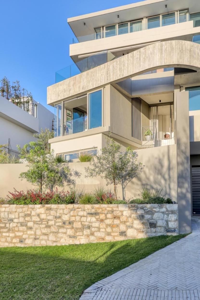 Apartment Vista Maris - Luxury In Camps Bay With Private Pool *